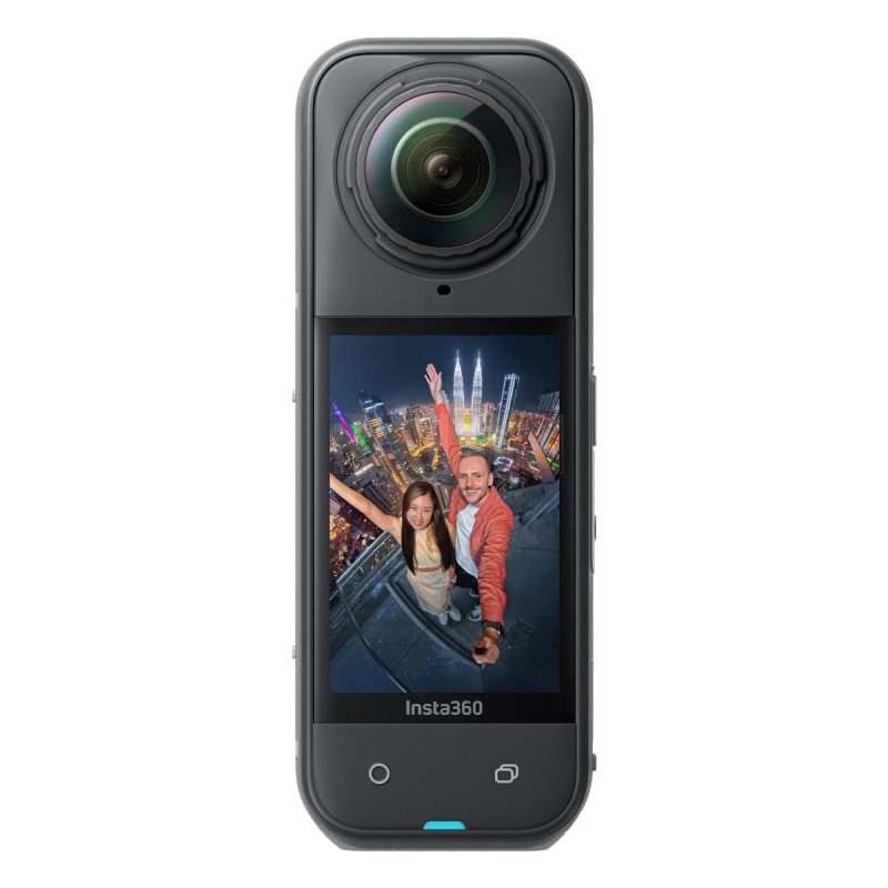 Camera Insta360 X5 360 etanche 8K avec objectifs robustes et remplacables concue pour vlog voyage et tournage mobile